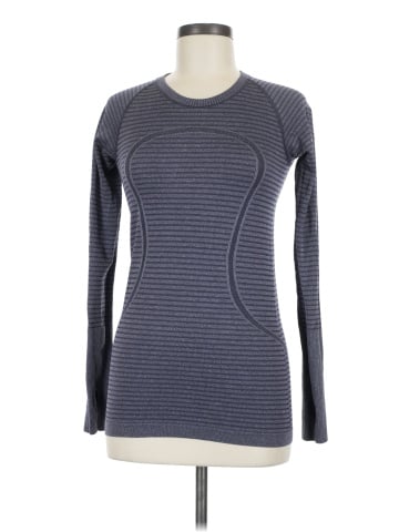 Lululemon Athletica Long Sleeve T-Shirt (view 1)