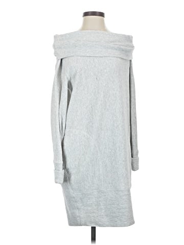 Lululemon Athletica Turtleneck Sweater (view 1)