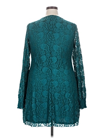 wonderly Cocktail Dress (view 2)