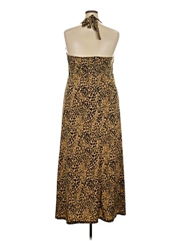 The Pyramid Collection Casual Dress (view 2)