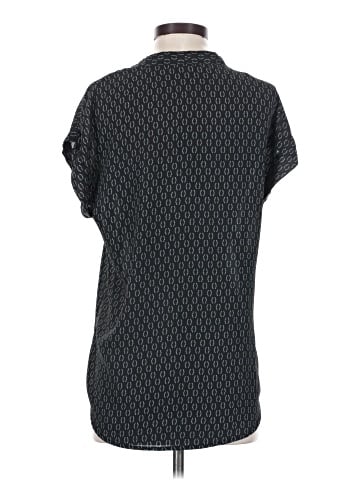 Pleione Short Sleeve Blouse (view 2)