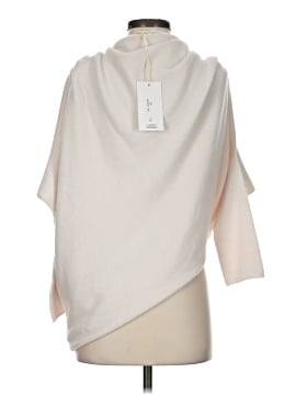 Milio Milano Poncho (view 2)
