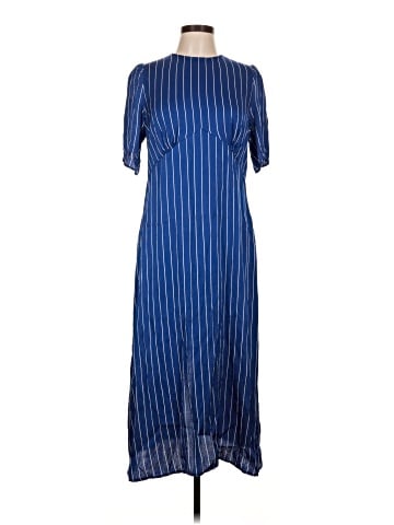 Baum Und Pferdgarten Casual Dress (view 1)