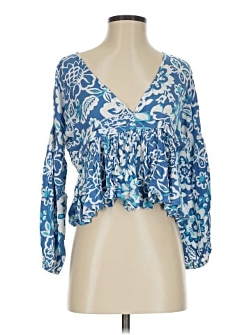 O'Neill 3/4 Sleeve Blouse (view 1)