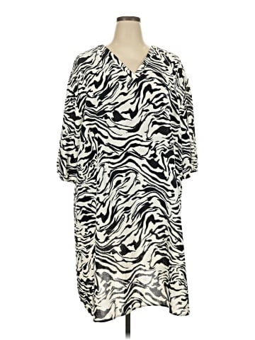 Vero Moda Casual Dress (view 1)