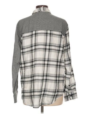 Abercrombie & Fitch Long Sleeve Button-Down Shirt (view 2)