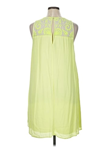 Lilly Pulitzer Casual Dress (view 2)