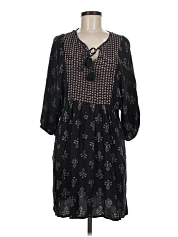 Knox Rose Casual Dress (view 1)