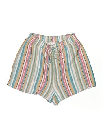 Dee Elly Shorts (view 1)
