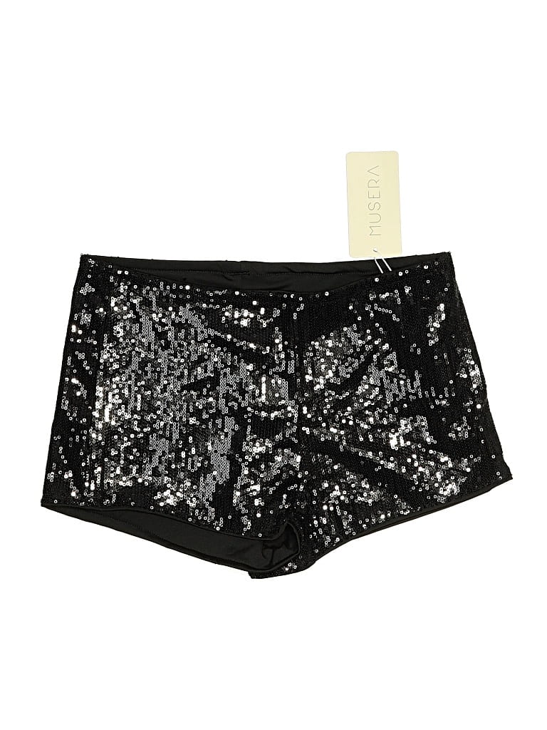 Pre-owned Musera Shorts In Black