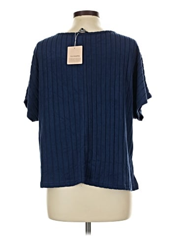 BLOOMCHIC Short Sleeve Top (view 2)
