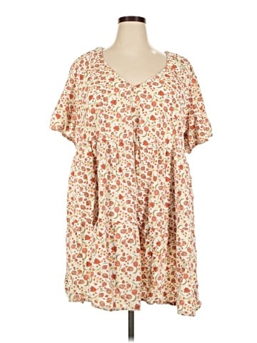 Old Navy Casual Dress (view 1)