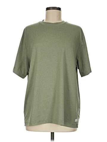 Vuori Short Sleeve T-Shirt (view 1)