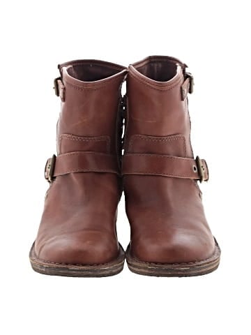 Ugg Australia Ankle Boots (view 2)