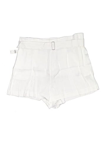 Gap Shorts (view 1)