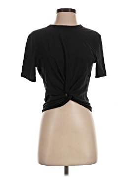 Lululemon Athletica Short Sleeve T-Shirt (view 1)