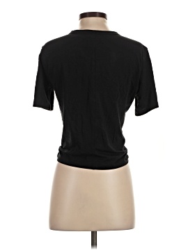 Lululemon Athletica Short Sleeve T-Shirt (view 2)