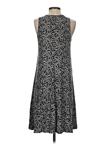 Old Navy Casual Dress (view 2)