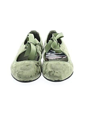 Intentionally ______ Flats (view 2)