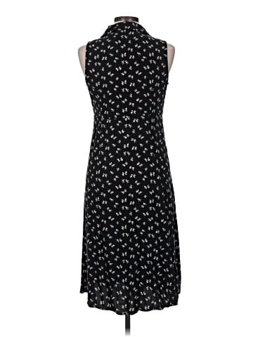Violets & Roses Casual Dress (view 2)