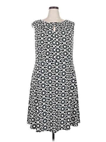 Maggy London Casual Dress (view 1)