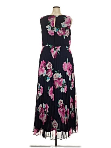 Jessica Howard Casual Dress (view 2)