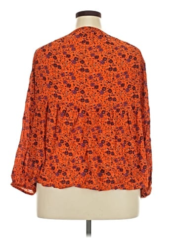 Old Navy 3/4 Sleeve Blouse (view 2)
