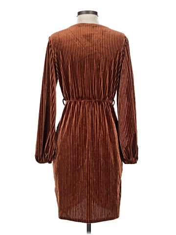 Simplee Cocktail Dress (view 2)