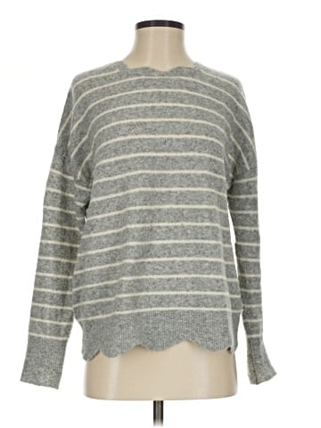 Vineyard Vines Pullover Sweater (view 1)