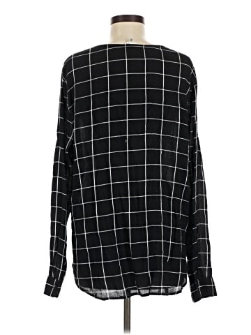 Max Studio Long Sleeve T-Shirt (view 2)