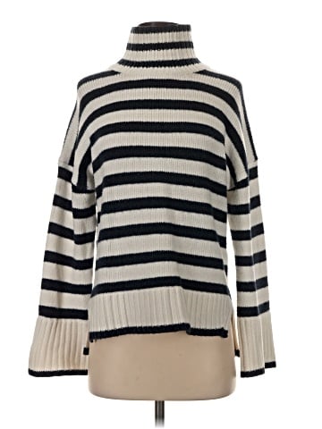 Abercrombie & Fitch Turtleneck Sweater (view 1)