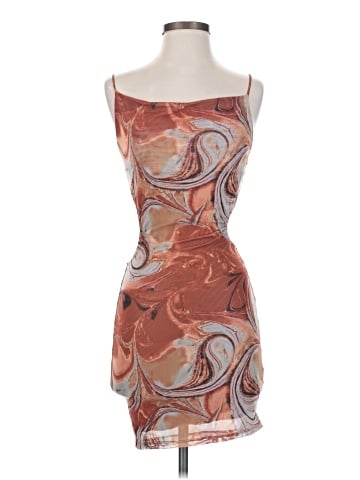 Blanc Cocktail Dress (view 1)