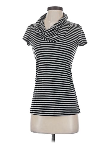 6 Degrees Short Sleeve Top (view 1)