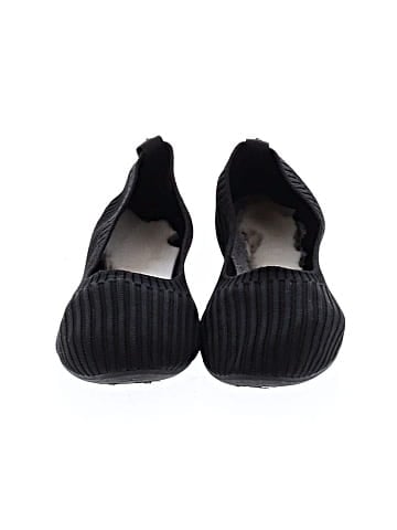 Unbranded Flats (view 2)