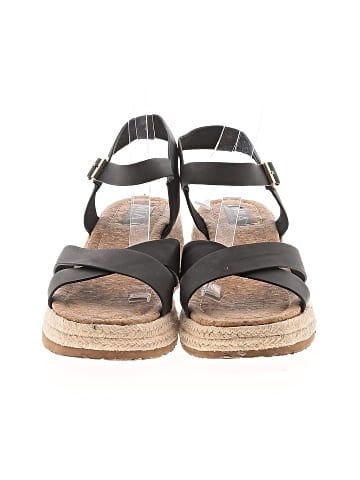 Mia Wedges (view 2)