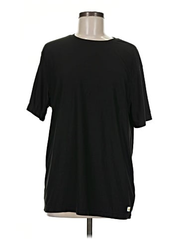 Vuori Short Sleeve T-Shirt (view 1)