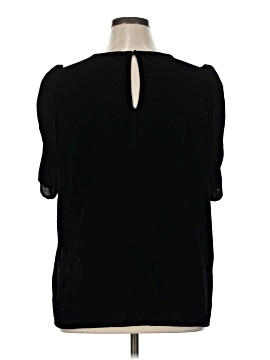 Torrid 3/4 Sleeve T-Shirt (view 2)