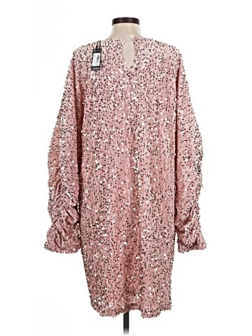Boohoo Cocktail Dress (view 2)