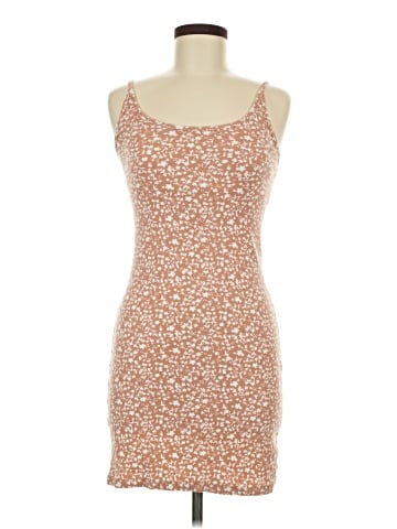 Old Navy Casual Dress (view 1)