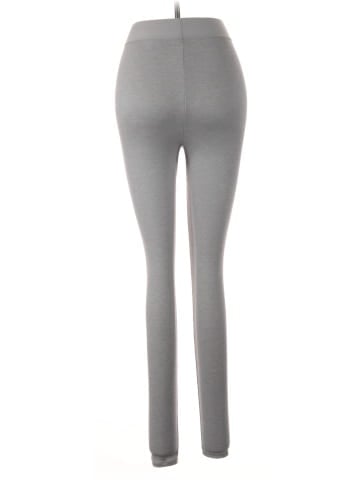 HEATTECH Yoga Pants (view 2)