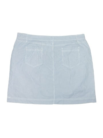Karen Scott Skort (view 2)