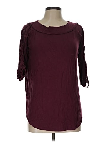 red by BKE 3/4 Sleeve Blouse (view 1)