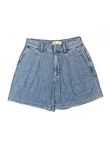Madewell Pleated Trouser Short in Robertson Wash: Airy Denim Edition (view 1)