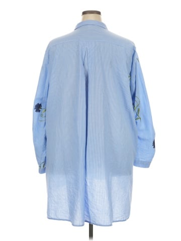 Manon Baptiste 3/4 Sleeve Button-Down Shirt (view 2)