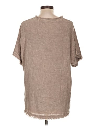 Jess & Jane Short Sleeve Blouse (view 2)