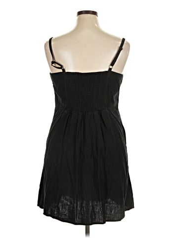 Old Navy Casual Dress (view 2)