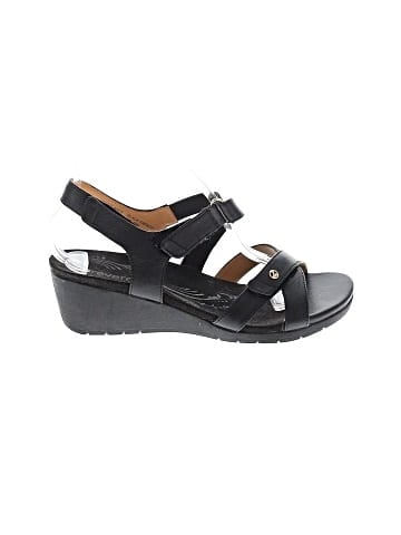 Revere Wedges (view 1)