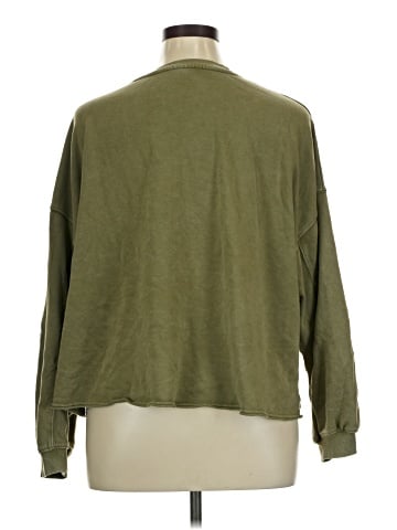 colsie Long Sleeve T-Shirt (view 2)