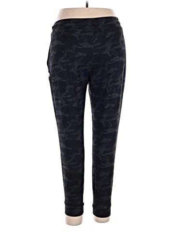 Vuori Casual Pants (view 2)