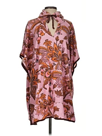Tuckernuck Poncho (view 1)